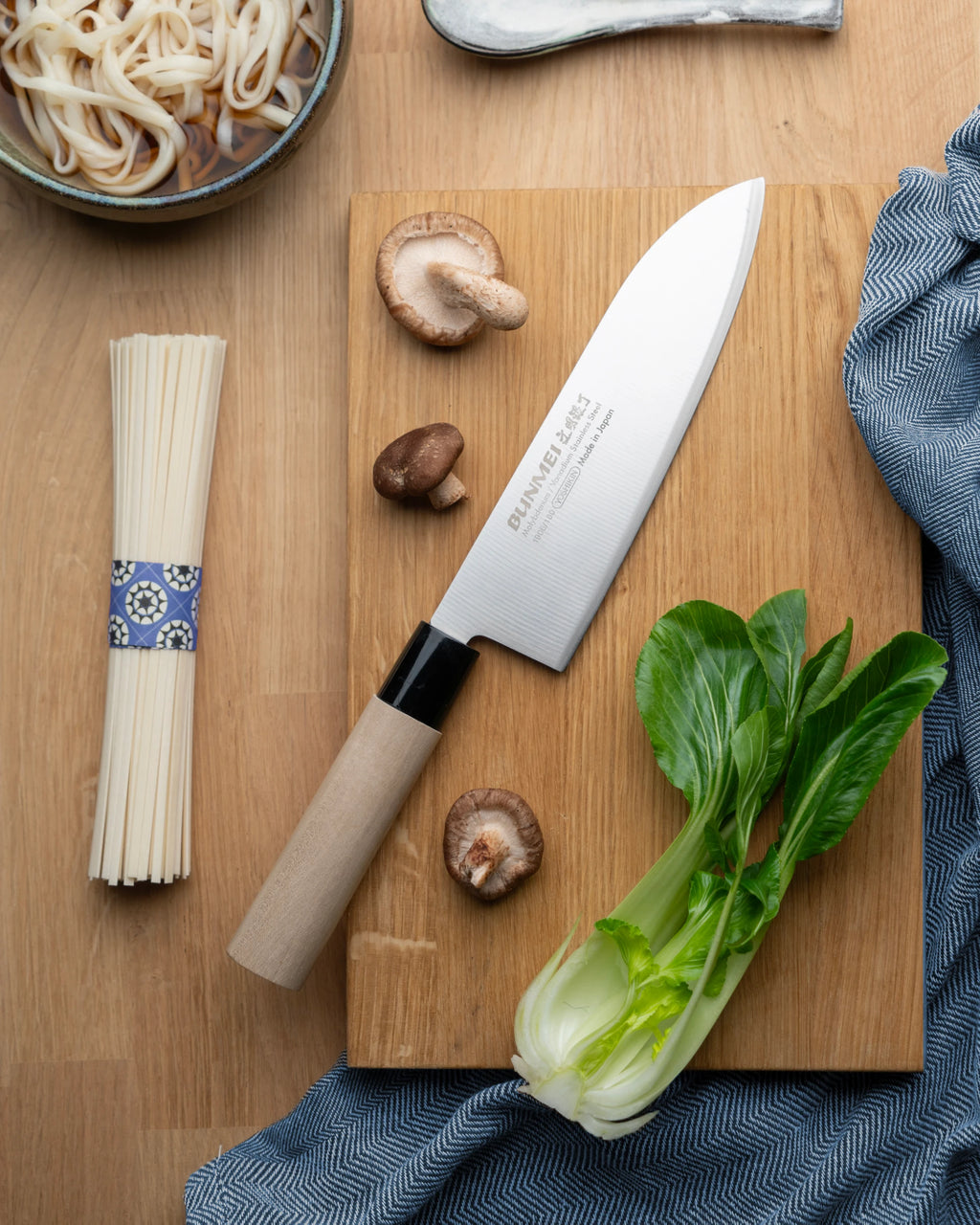 Dubbelslipad Santokukniv 18 cm | Bunmei