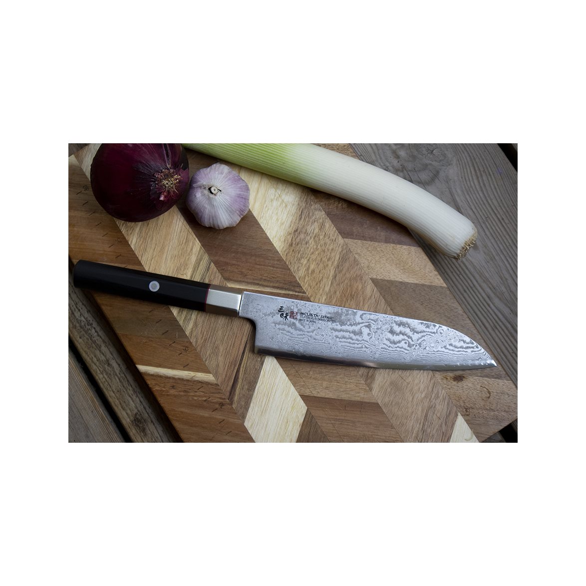 Mcusta / Zanmai Hybrid Splash Santoku 18 cm