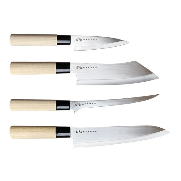 Satake Houcho Set Med Gyuto, Filé, Hakata & Petty I Balsabox