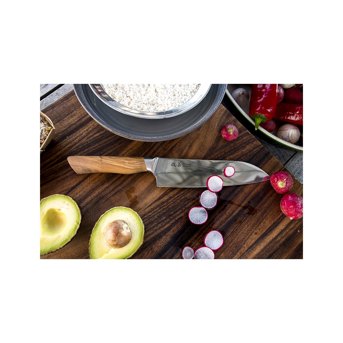 Satake Kaizen Santoku Kockkniv 18 cm